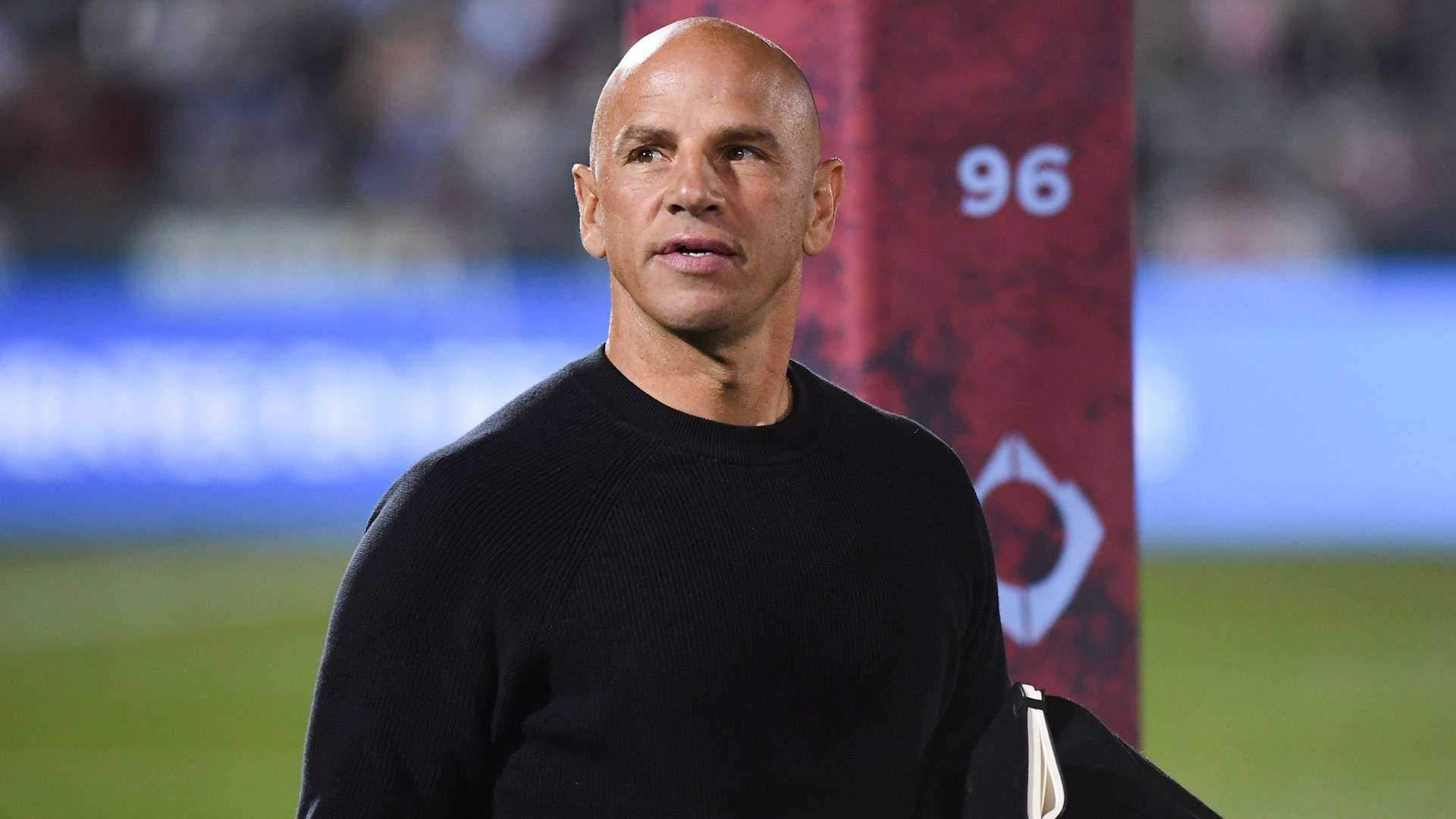 的同步性堪 的同步性堪